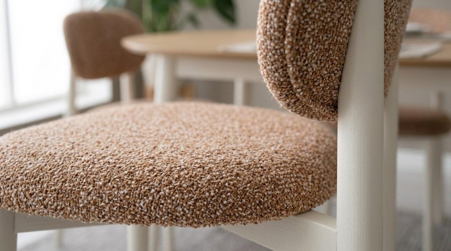 PİER DINING TABLE